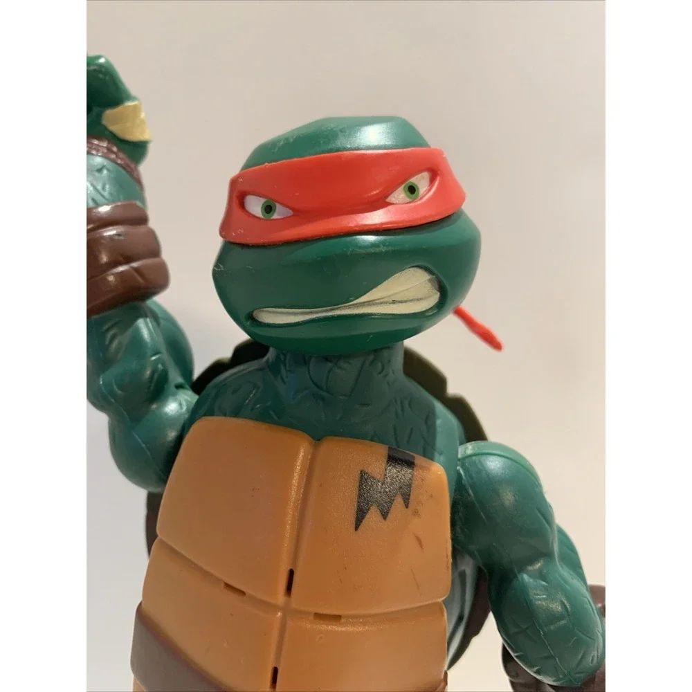 2011‎ Viacom Tmnt Talking Raphael 11